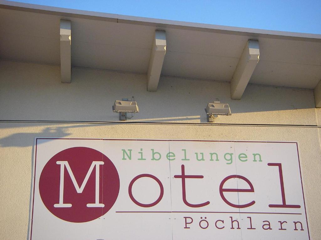 Nibelungenmotel Poechlarn Luaran gambar